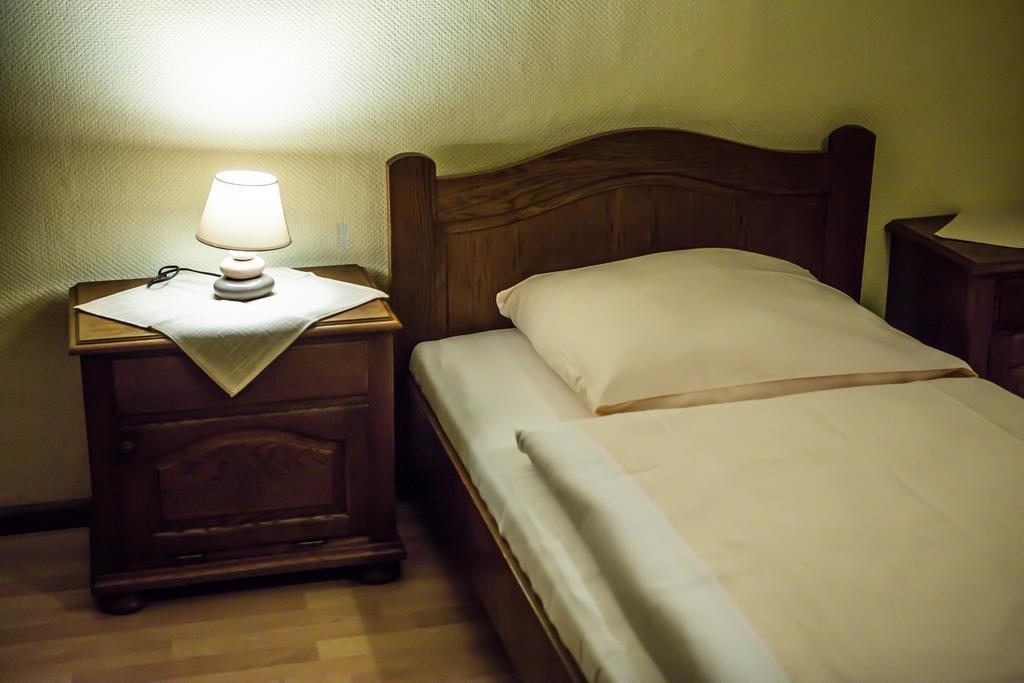 Hotel Hessischer Hof Nauheim Pokoj fotografie